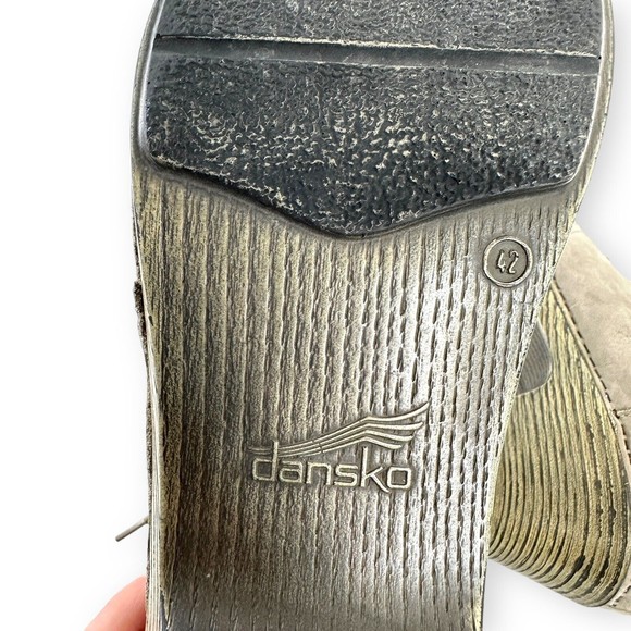 Dansko Meena Beige Gray Suede lace Up Ankle Clog Boots Womens 42  US 11.5/12 - Picture 11 of 13